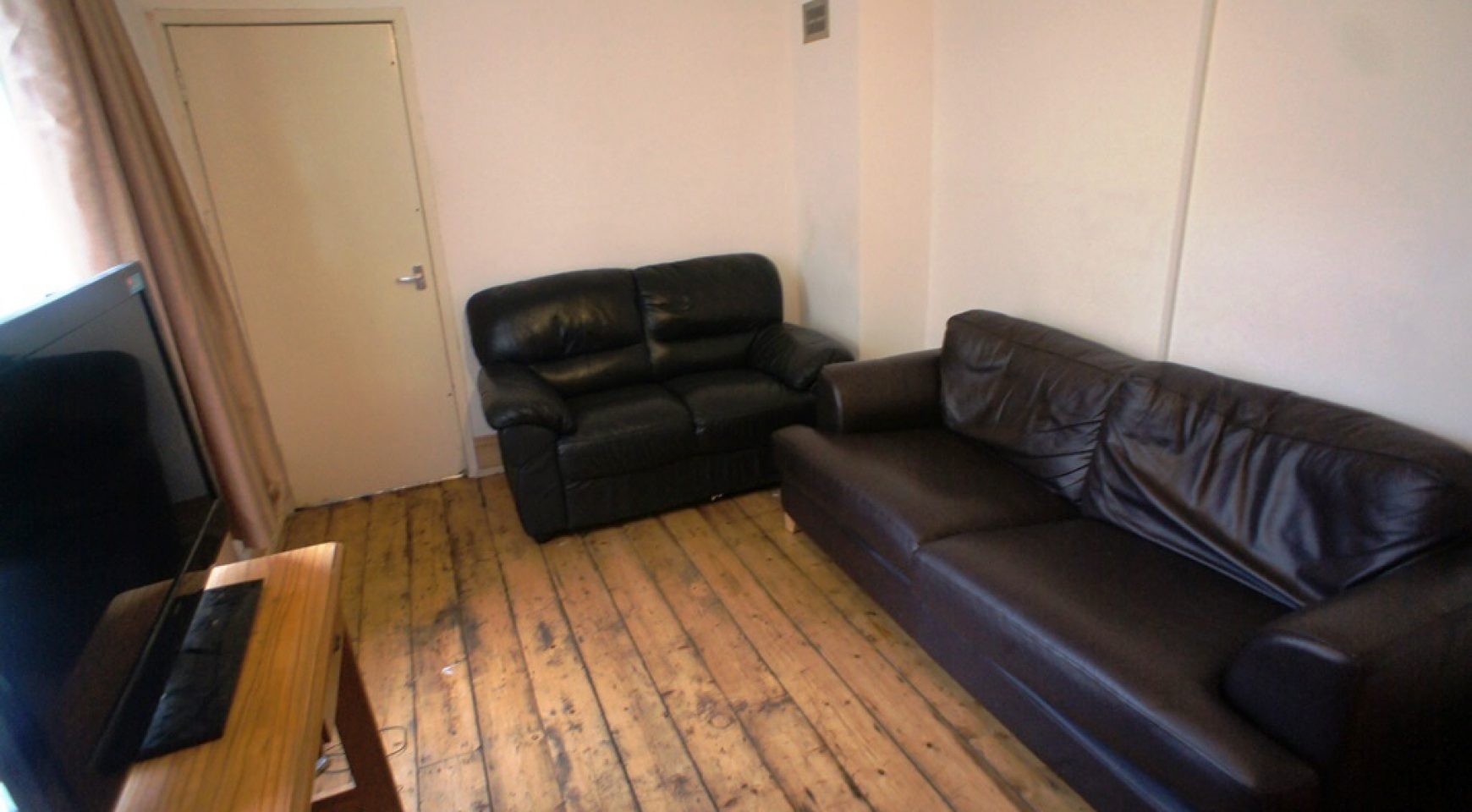 LET AGREED Llantrisant Street 5 Bed House Prestige Sales