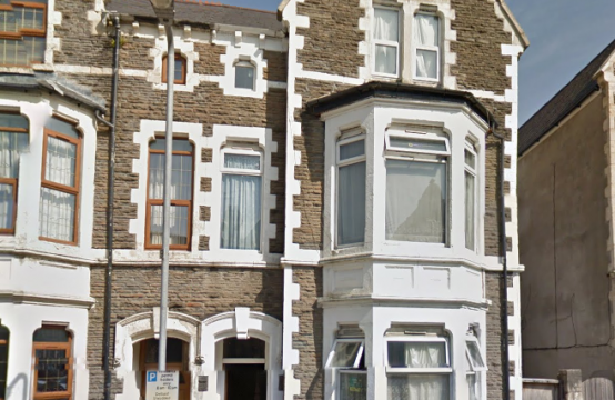 LET AGREED -Lovely one bed flat available on a popular street in Roath.